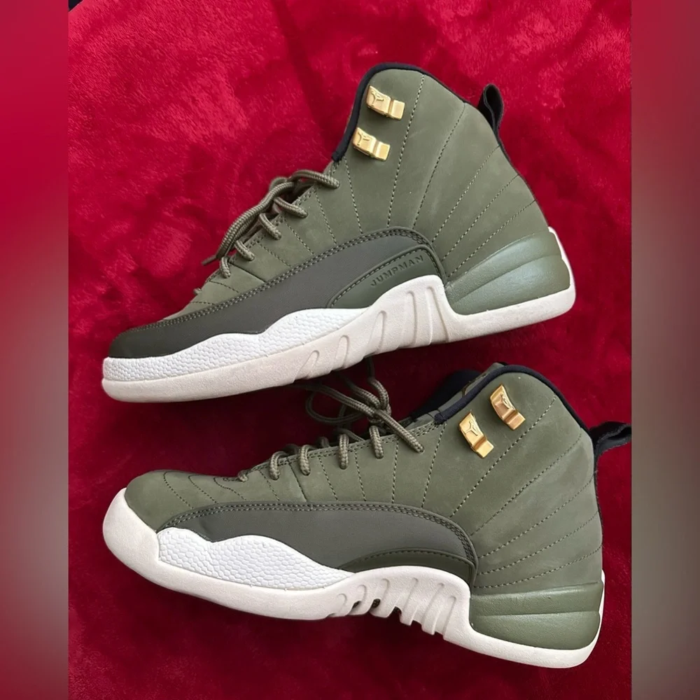 Jordan 12 Retro